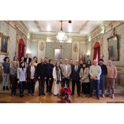 El ayuntamiento rinde homenaje a los trabajadores municipales jubilados en 2025