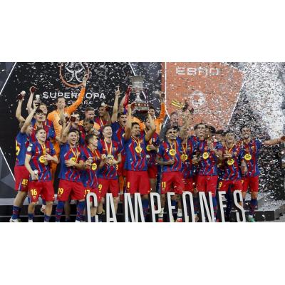 Raphinha impulsa la decimosexta Supercopa de España del Barcelona