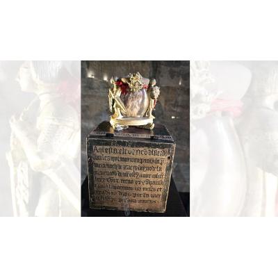 La caja con el corazón de Carlos II, que permanece en Santa María de Ujué, será Bien de Interés Cultural