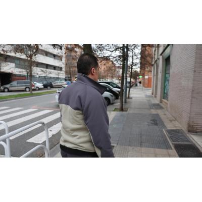 El policía foral fuera de servicio que redujo al agresor en la Rochapea: "Vi que la situación tenía un cariz más grave de lo que pensaba"