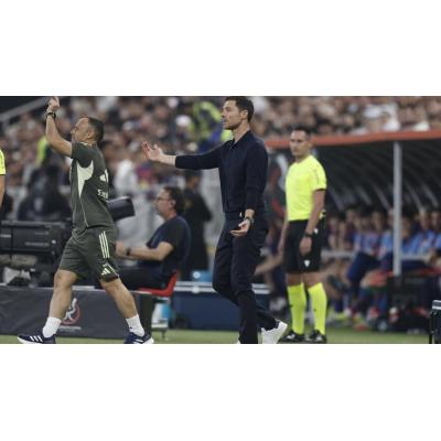 Jugadores del Real Madrid se despiden de Xabi Alonso: "Te recordaré como un entrenador con ideas claras"