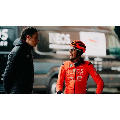 Óscar Rodríguez espera empezar a tocar la bici en seis semanas tras su fractura de cadera y fémur
