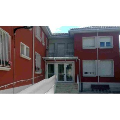 Sangüesa busca salvar su residencia de mayores del abismo: un límite legal y un déficit que no para