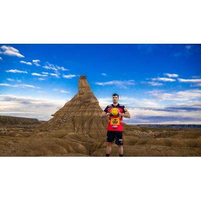 'Camino al éxito', el spot de los Hispanos en Bardenas