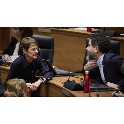 La última cortina de humo de Chivite: lleva al pleno las inmatriculaciones de la Iglesia que el PSOE frenó en 2021