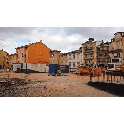 En obras en la calle Fray Diego una promoción pendiente desde 2019