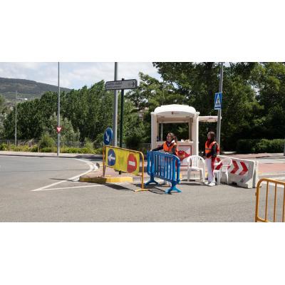 Naranjitos más allá de San Fermín: Pamplona refuerza el control de tráfico con auxiliares de Protección Civil