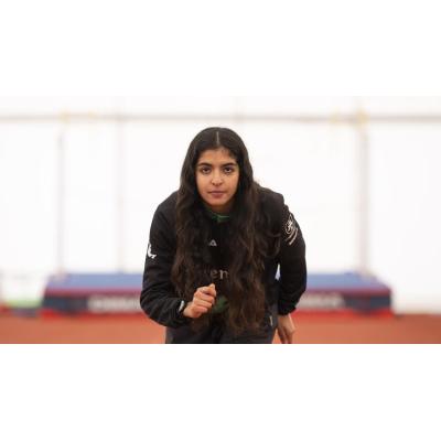 El Bilbao Atletismo ficha por 500 euros a la navarra Jihad Essoubai, que será profesional