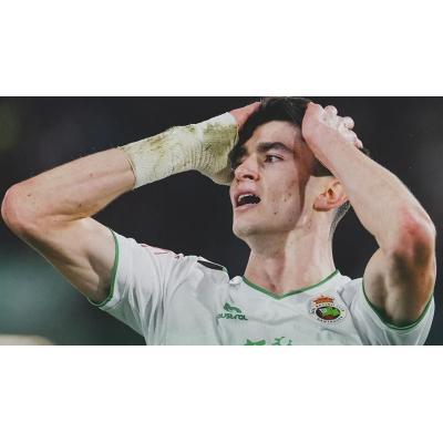 El navarro Manex Lozano deja al Barça con el susto en el cuerpo: dos goles anulados y un mano a mano decisivo