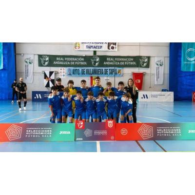 Duro castigo de Navarra en el debut frente a los anfitriones en el campeonato de fútbol sala sub-14 y sub-16