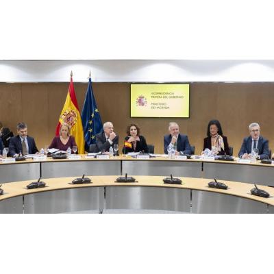 Montero insiste en respaldar la nueva financiación autonómica: “Es ahora o nunca”