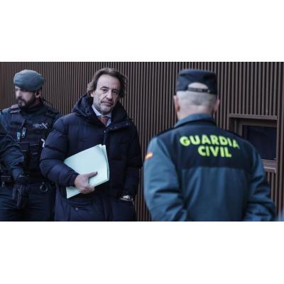 Los técnicos no logran recuperar los mensajes del ex jefe de gabinete de Mazón el día de la dana: están borrados