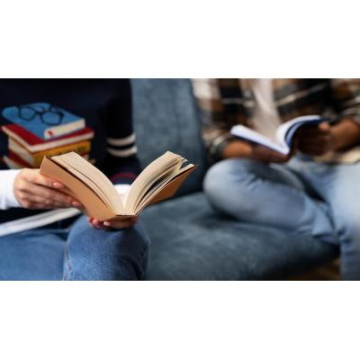Diez libros para enganchar a los adolescentes a la lectura