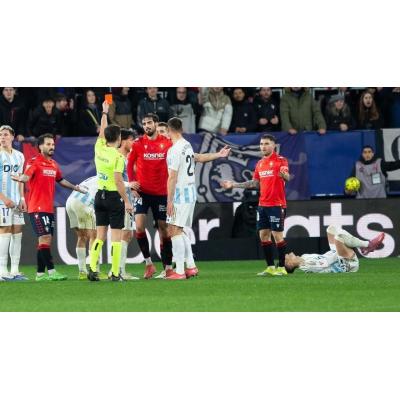 El Oviedo expresa "su profundo malestar y preocupación" con las decisiones arbitrales