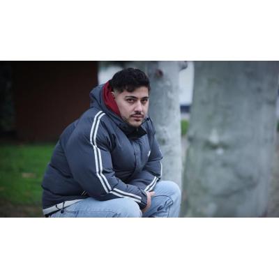 “Mi única esperanza es tener un fallo renal para dejar de sufrir”, la dura realidad de un joven navarro con la enfermedad de Dent