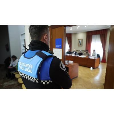 Armas invisibles, millones imaginarios