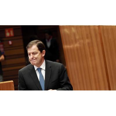 Mañueco convoca elecciones en Castilla y León el 15 de marzo