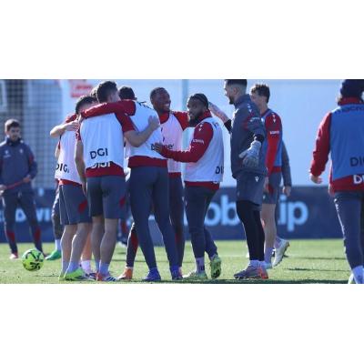 Osasuna ya mira a Vallecas