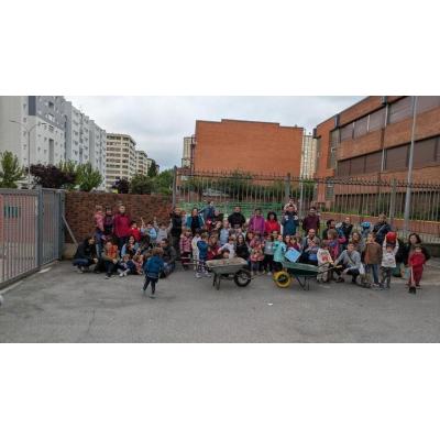 Barañaingo Alaitz eskolako patioa eraldatzeko bidea
