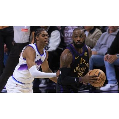 LeBron James no entra en la lista de los titulares para el All Star Game