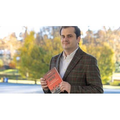 “Las monarquías árabes del Golfo temen un ataque a Irán y prefieren un régimen débil y que se limite a sobrevivir”