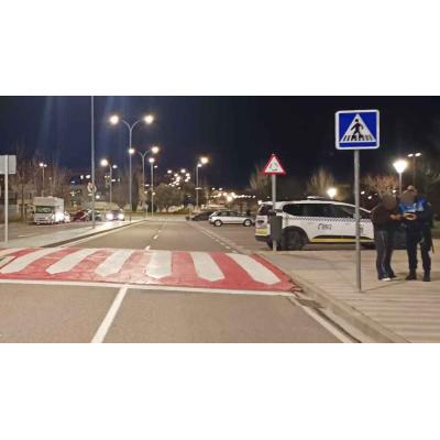 Un conductor huye tras atropellar a dos mujeres y un bebé en Tudela