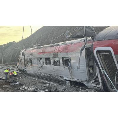 El maquinista del tren de Iryo accidentado en Adamuz avisó de un "enganchón" y pidió parar la circulación