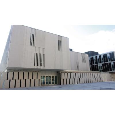 El Supremo avala la condición de fija de una empleada del Gobierno de Navarra que encadenó 12 años de contratos temporales
