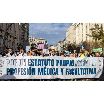 Los sindicatos médicos convocan una huelga indefinida a partir del 16 de febrero