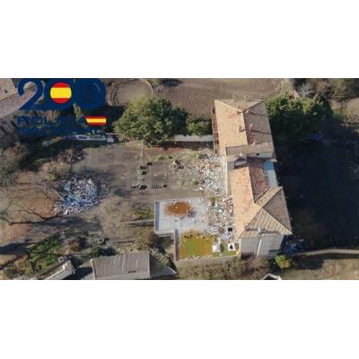 La Plataforma Vecinal de Etxabakoitz exige al juzgado y a la Administración una "respuesta" al antiguo edificio de Jaso