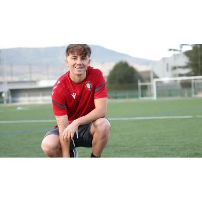 Manu Rico, refuerzo de Osasuna Promesas para el ataque