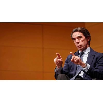 La inesperada visita de José María Aznar a Pamplona: ha sido recibido en la Universidad de Navarra