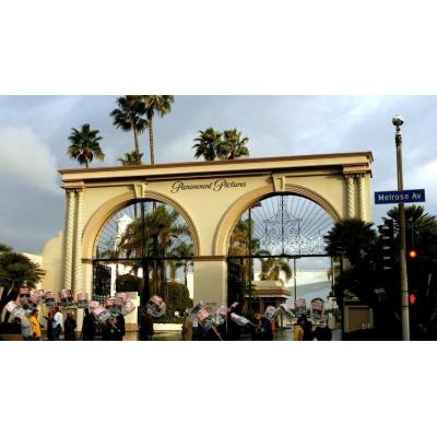 Paramount amplía hasta el 20 de febrero el plazo de su oferta hostil por Warner Bros