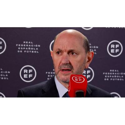 Rafael Louzán, presidente de la Real Federación Española de Fútbol, este lunes en la Universidad de Navarra