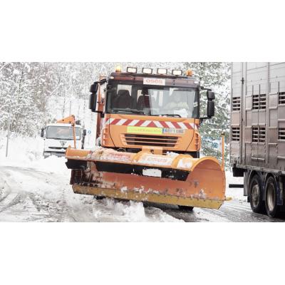 Cerrada una carretera de acceso al Pirineo por nieve en la calzada: se pide extremar la precaución