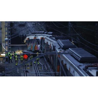 El tren de Gelida solo tuvo 5 segundos para frenar antes de chocar contra el muro