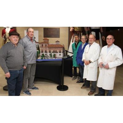 Recrear en miniatura las joyas barrocas de Corella