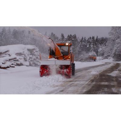 Navarra activa 48 quitanieves ante las nevadas de las próximas horas