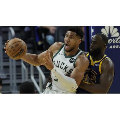 Antetokounmpo se lesiona y deja a los Bucks en una situación comprometida