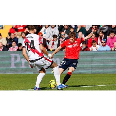 Lisci se decide por tres cambios en Osasuna para jugar este mediodía ante el Rayo Vallecano