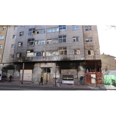 Se inicia la investigación del incendio del bazar de la Rochapea: "Va todo muy lento y los vecinos nos sentimos indefensos"