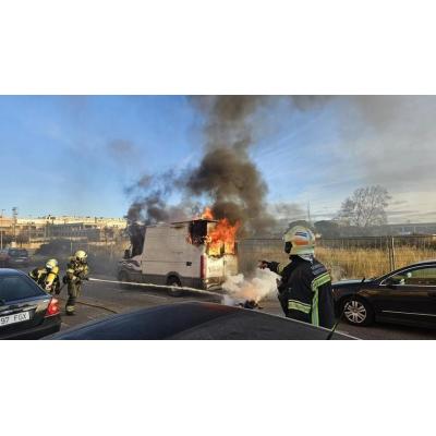 Muere un hombre en el incendio de su furgoneta en Tudela