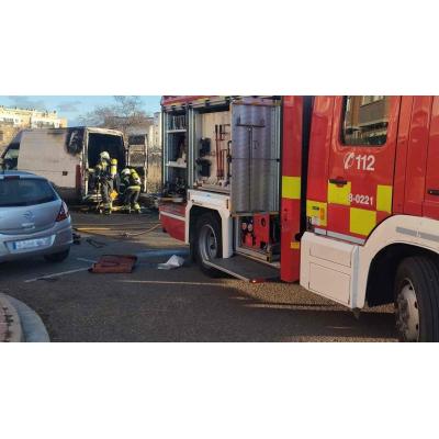 Muere una persona en una furgoneta camper tras incendiarse en Navarra