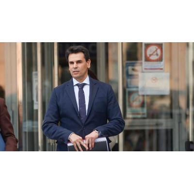El novio de Ayuso se opone a que García Ortiz siga en la carrera fiscal y pide su inhabilitación
