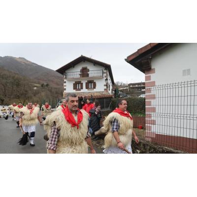 Suenan ya los cencerros en Aurtitz e Ituren