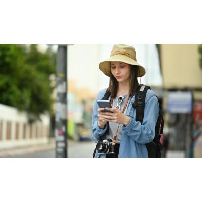 Más de la mitad de los viajeros ya usan la IA de forma habitual para planificar sus vacaciones