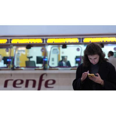 El Ministerio de Transportes cesa a dos altos cargos de Renfe y Adif en Rodalies