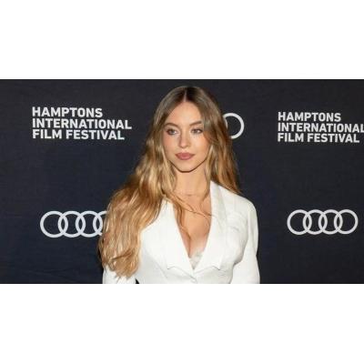 Sydney Sweeney podría enfrentarse a varios cargos por colgar sujetadores en el cartel de Hollywood