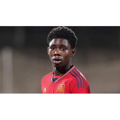 Elijah Gift, otro navarro que se estrena en una lista europea del Athletic