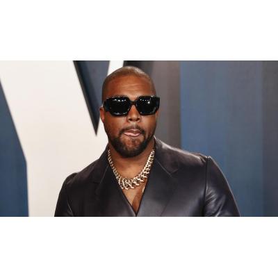 Kanye West pide perdón en un anuncio: "Amo al pueblo judío"